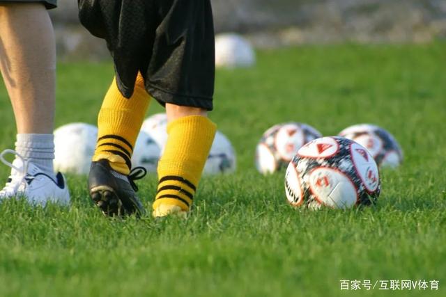 事件发酵，男童父亲反诉小熊引发新一波讨论